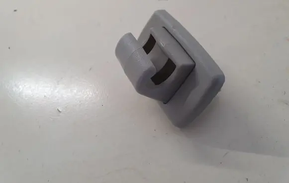 Sun visor clip/hook/bracket