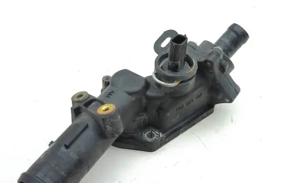 Thermostat/thermostat housing