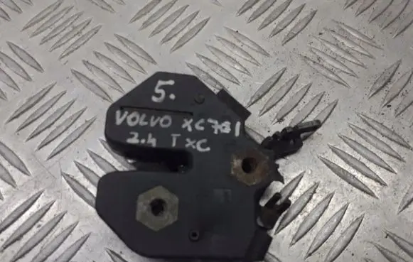 Volvo V70 Tailgate exterior lock 999065180