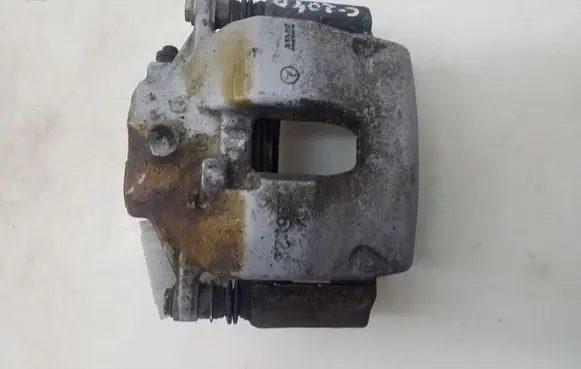 Mercedes-Benz C W204 Front brake caliper A2044212481