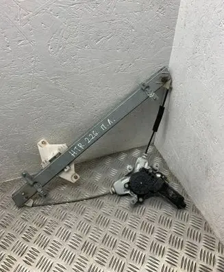 Hyundai Terracan Front door window regulator with motor