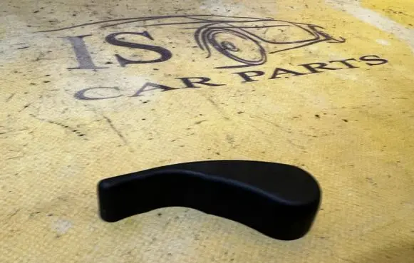 Dacia Sandero III Engine bonnet (hood) release handle 