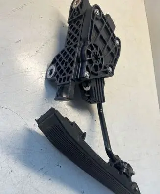 Honda Accord Accelerator throttle pedal 1988007730 11K06C0087