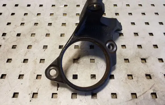 Toyota Avensis T270 Driveshaft support bearing bracket 4345705050