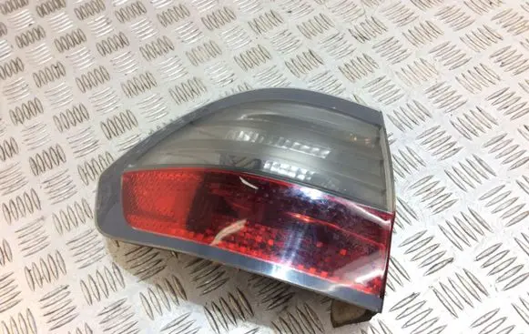 Rear/tail lights