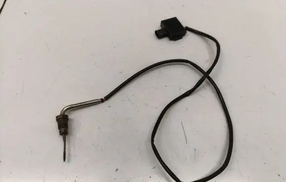 Mercedes-Benz GLE W167 Exhaust gas temperature sensor A0009059511