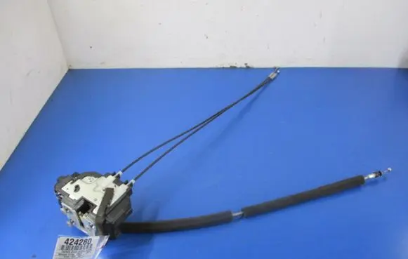 Nissan Tiida C11 Front door lock