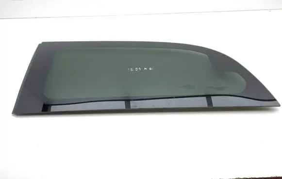 Chrysler Grand Voyager V Rear side window