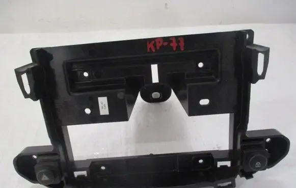 Opel Crossland X Radio/GPS head unit trim 467597050