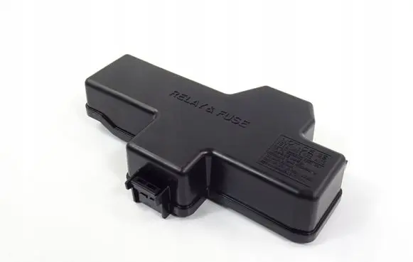 Toyota RAV 4 (XA50) Fuse box cover