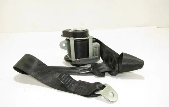 Skoda Octavia Mk2 (1Z) Front seatbelt 1Z0857701C