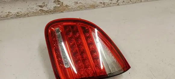 Porsche Cayenne (92A) Tailgate rear/tail lights 7p5945094m 7p5945094