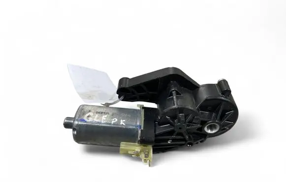 Mercedes-Benz GLE (W166 - C292) Seat adjustment motor 82664999 826649994