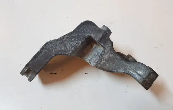 Ford Mustang VI Engine mounting bracket FR3C6037CA
