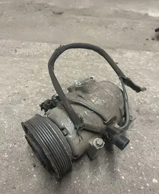 Renault Scenic II - Grand scenic II Air conditioning (A/C) compressor (pump) X007