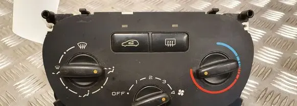 Peugeot 307 Climate control unit 141240000