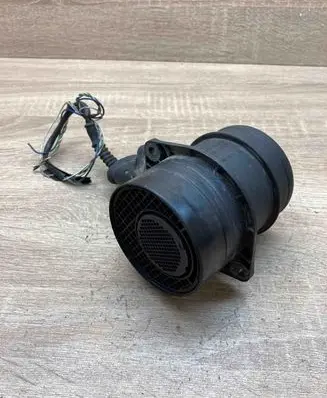 Volkswagen PASSAT B6 Mass air flow meter 074906461B 0281002461 WithPlug
