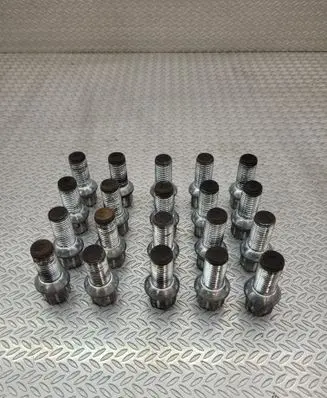 Nuts/bolts