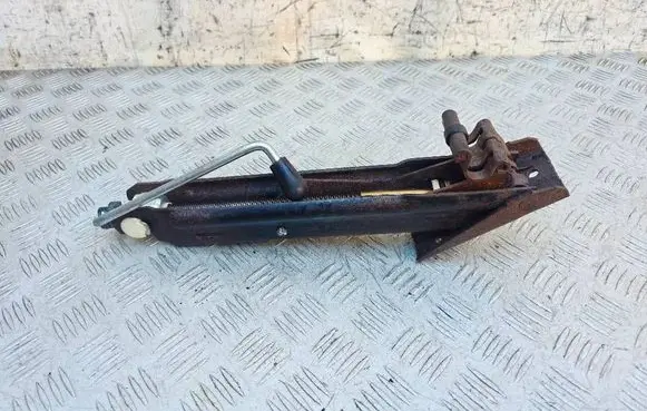 Audi Cabriolet B3 8G Lift Jack 895011031A