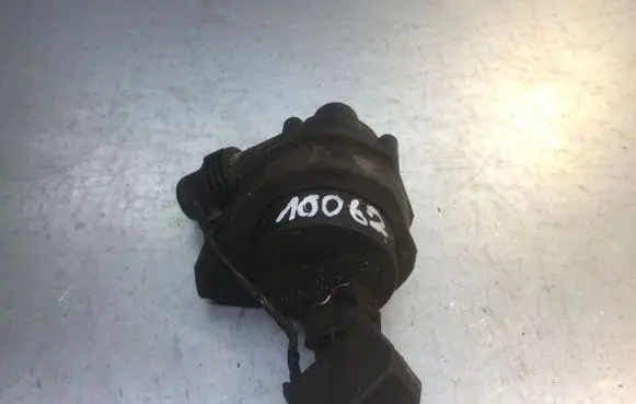 BMW 5 E39 Electric auxiliary coolant/water pump 30950002