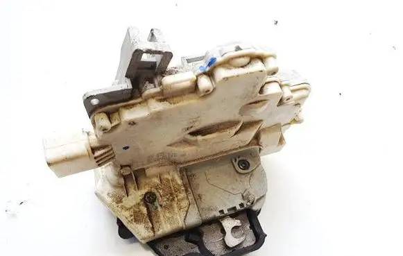 Audi A4 S4 B7 8E 8H Rear door lock 8E0839015AA
