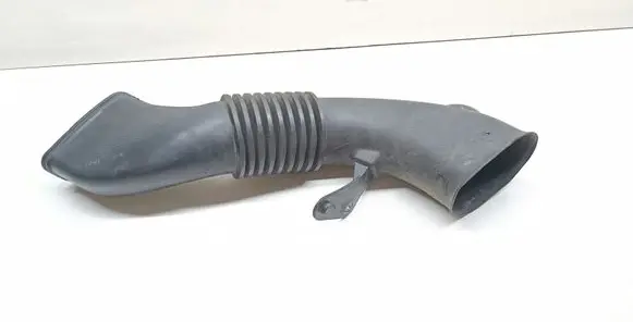 BMW 5 E60 E61 Air intake hose/pipe 7796270