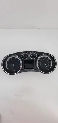 Peugeot 308 Speedometer (instrument cluster) 9665107780