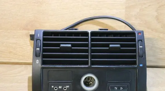 BMW X5 E53 Rear air vent grill 8409081
