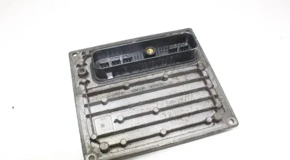 Ford Fiesta Engine control unit/module 4S6112A650CA S118107014