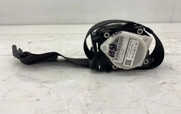 Audi A6 C7 Rear seatbelt 4G8857805B