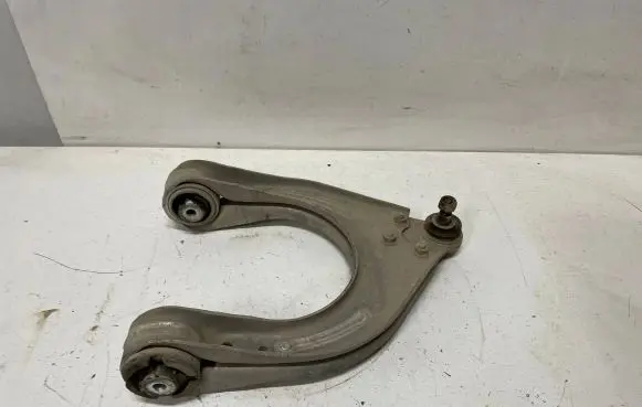 Mercedes-Benz E W211 Front lower control arm/wishbone