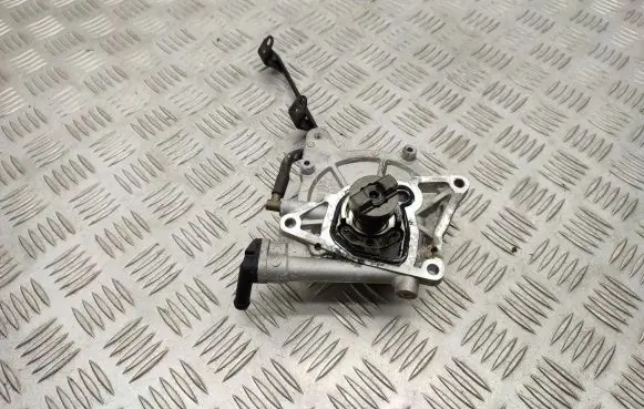 Vacuum pump
