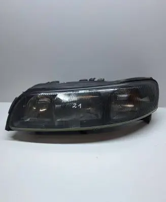 Volvo V70 Headlight/headlamp 8693547 89007897