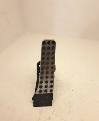Mercedes-Benz GLC X253 C253 Accelerator throttle pedal A2533000104