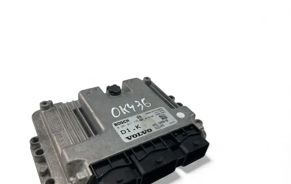 Volvo V50 Engine control unit/module ECU 31211076 0281011775