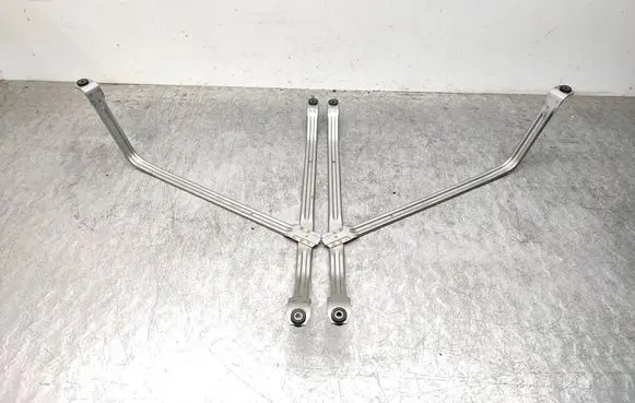 BMW X6 G06 Fuel tank mounting bracket 7468279 7468278