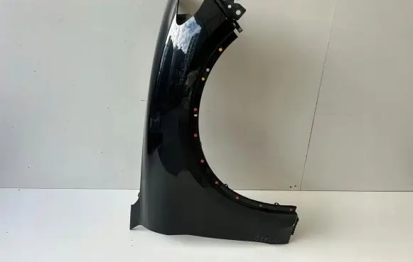 Alfa Romeo Stelvio Fender
