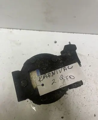KIA Carnival Air conditioning (A/C) compressor (pump) 1315012000
