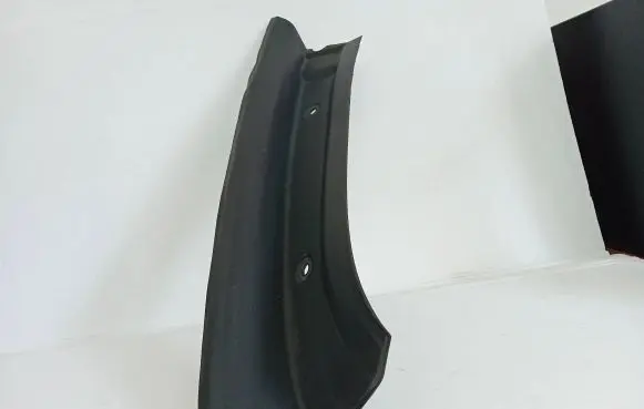 Mercedes-Benz GL X166 Other trunk/boot trim element A1666900464 1666900464