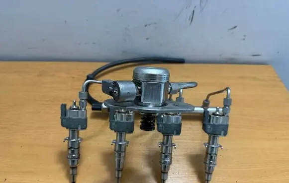 BMW 3 E90 E91 Fuel injector 13537589048 7589048