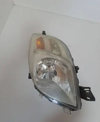 Toyota Yaris Headlight/headlamp 811100D120 89900736 P7502A01A