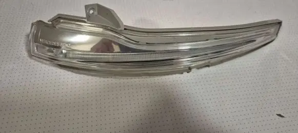 Mercedes-Benz C W205 Mirror indicator light A3170640
