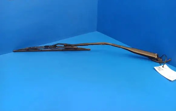 Smart ForTwo I Front wiper blade arm
