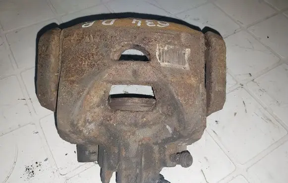 Citroen C4 I Picasso Front brake caliper 9683473080