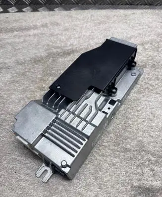 BMW XM Sound amplifier 5a52e25