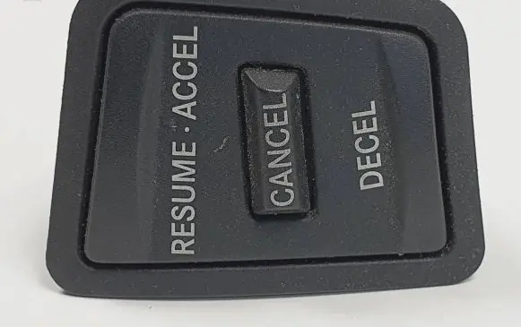 Jeep Cherokee III KJ Steering wheel buttons/switches 56050264AB