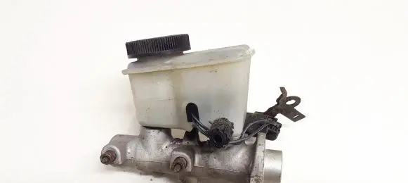 Mazda 626 Master brake cylinder