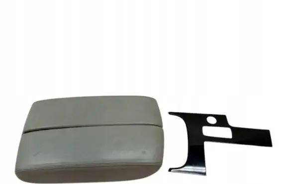 Audi A8 S8 D4 4H Armrest