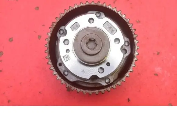 Skoda Octavia Mk3 (5E) Crankshaft pulley 04E109088M