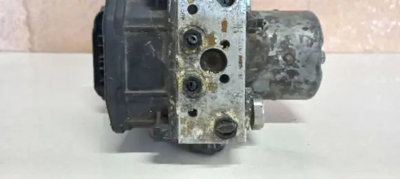 Volkswagen PASSAT B5 ABS Pump 265950055